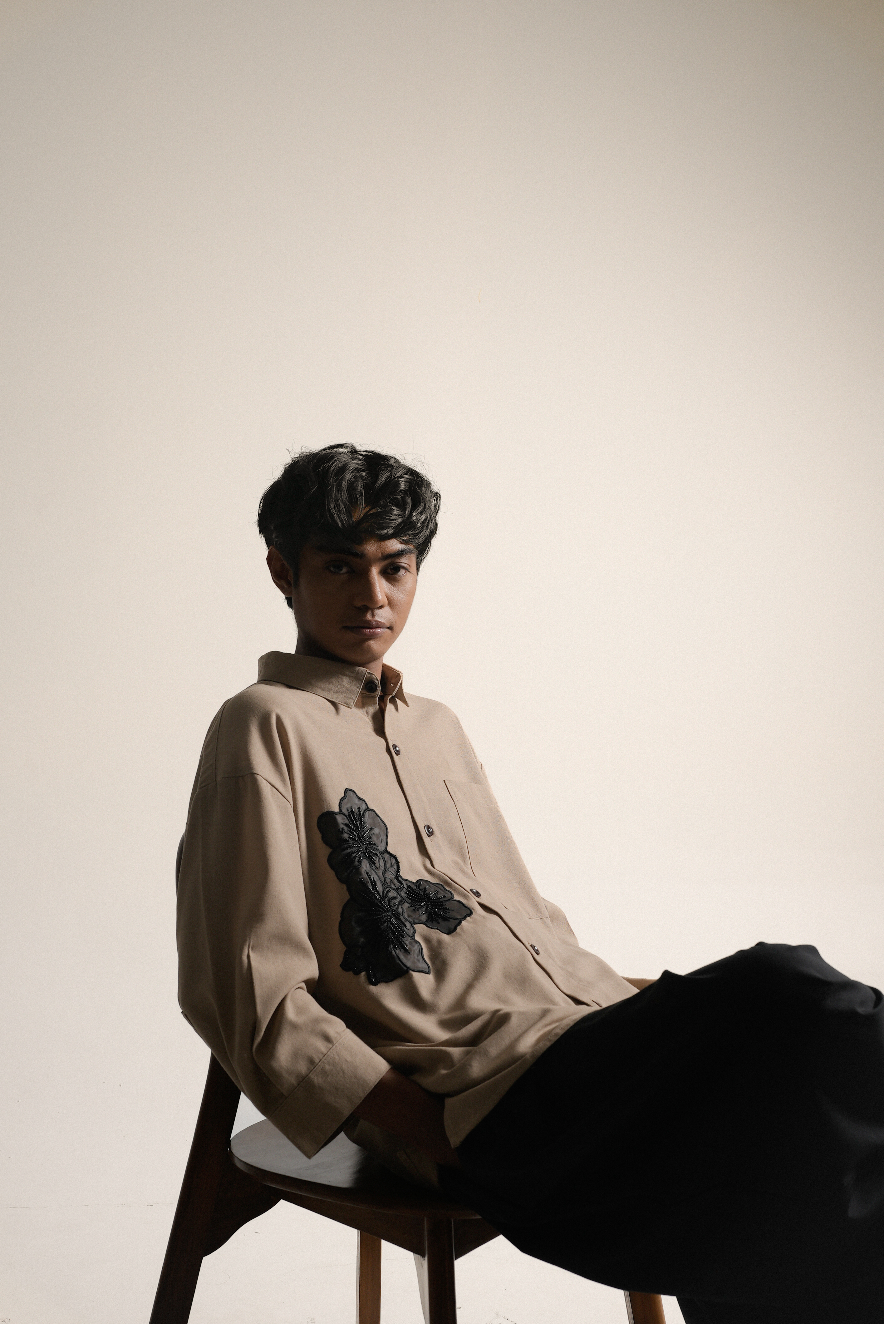 DZIMAR SHORT EMBROIDERY 2