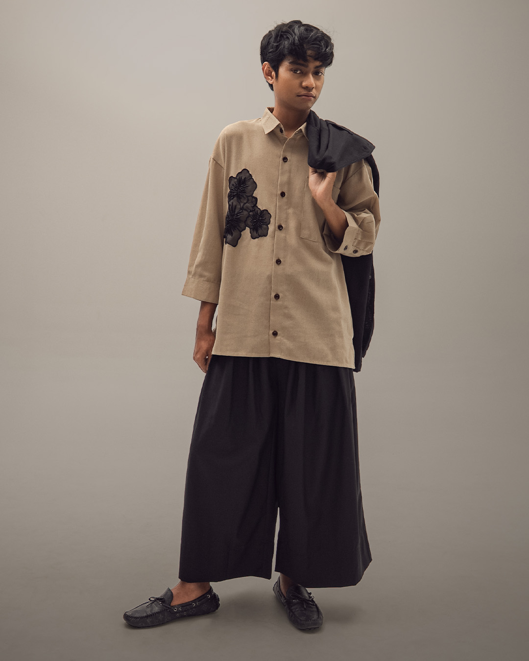 DZIMAR SHORT EMBROIDERY